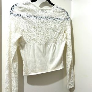 Amazing white crop top